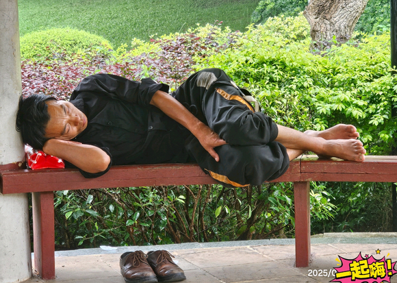 [˫ɫ��] 25062�ڣ�����˯���Ű���˯����������������ô��708 / ����:��׷�Ҹ� / ����ID:1066729